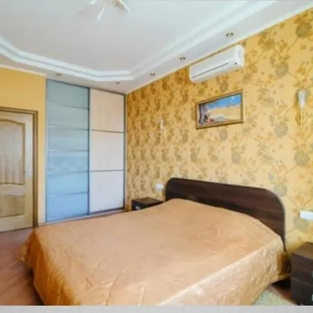 Nezavisimosti Square Apartment Minsk